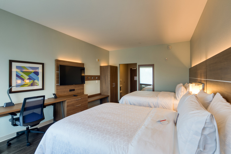 Bedroom 21