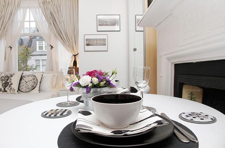 Others 5, Belsize Park Boutique Accommodation, London
