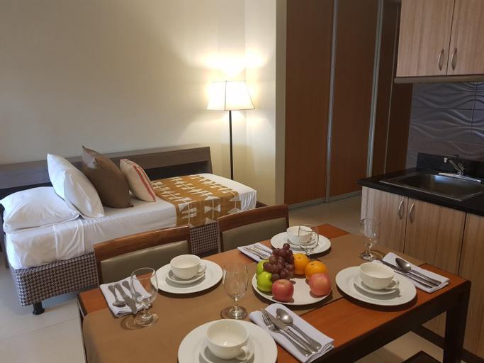 Dining Room 7