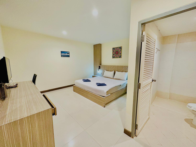 Bedroom 9