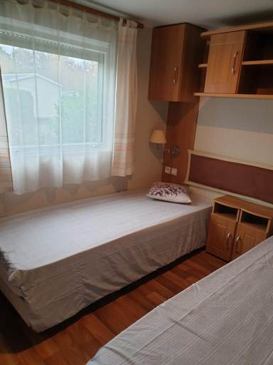 Bedroom 3, Pyla Chalet et mobilhom 6 personnes Magda, Gironde