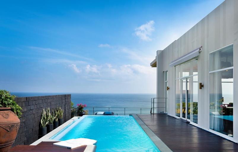 Swimming Pool 2