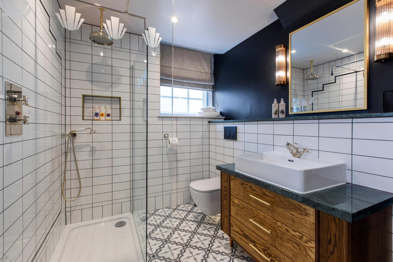Bathroom 3, Hort's Townhouse, Bristol