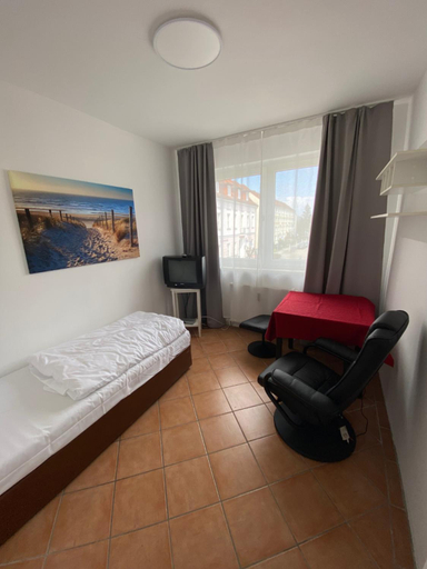 Bedroom 2, Hotel-Sternthaler /Rathauseck, Märkisch-Oderland