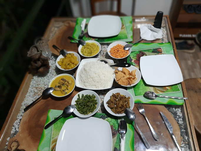 Food & Drinks 5, Dhanudi Homestay, Ella