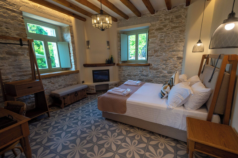 Bedroom 2, Nostos Country House, Thessaly