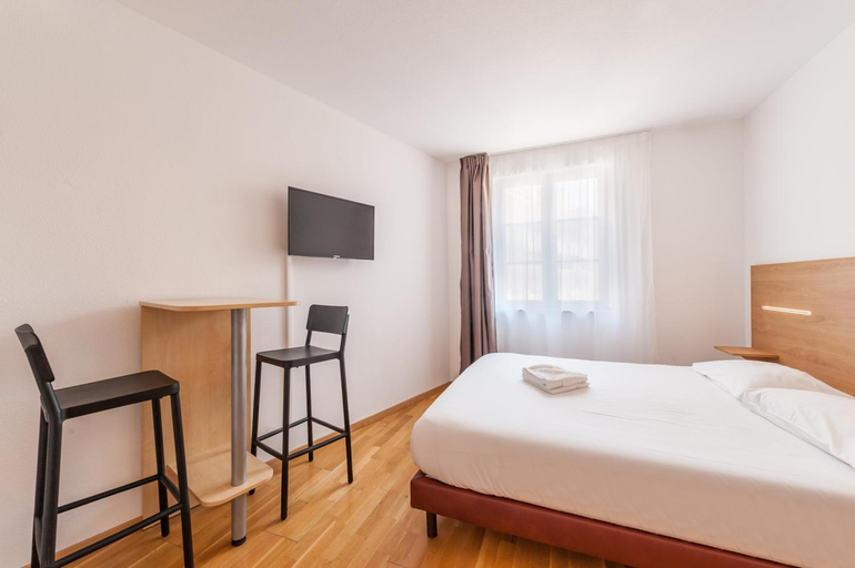 Bedroom 21