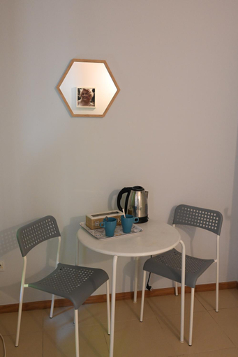 Others 4, Pepe Hostel, Warsaw
