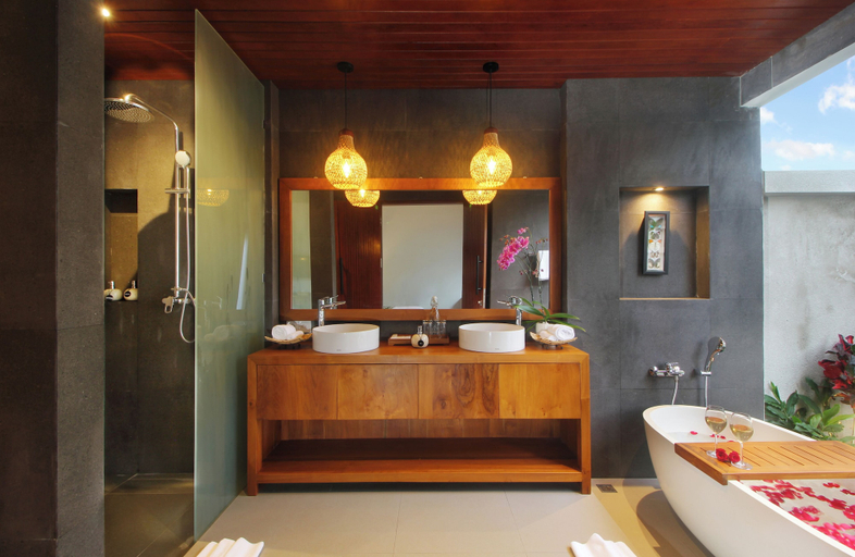 Bathroom 4, The Sidemen Villas, Karangasem