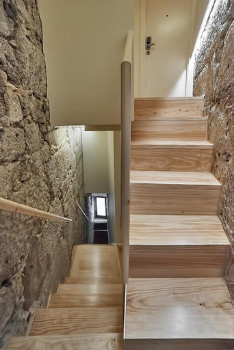Others 4, Family-Friendly Apartment in Porto by Lisbeyond, Porto