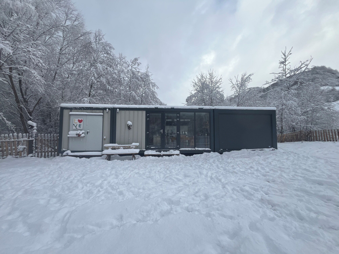 Exterior & Views 2, Rai Villa, Banita