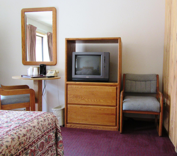 Bedroom 3, Travelers Lodge, Gallatin