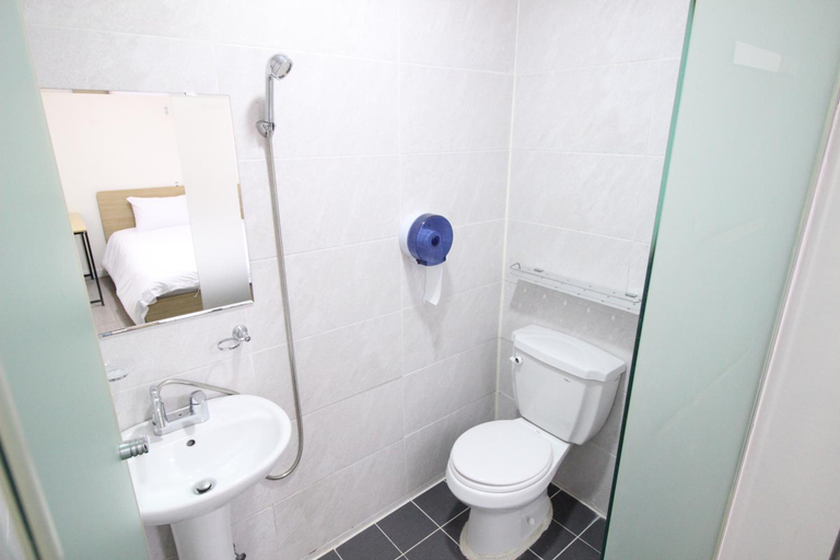 Bathroom 3