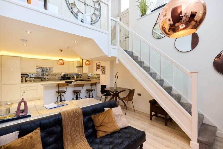 Others 4, The Shadwell Place - Modern 1bdr Flat, London