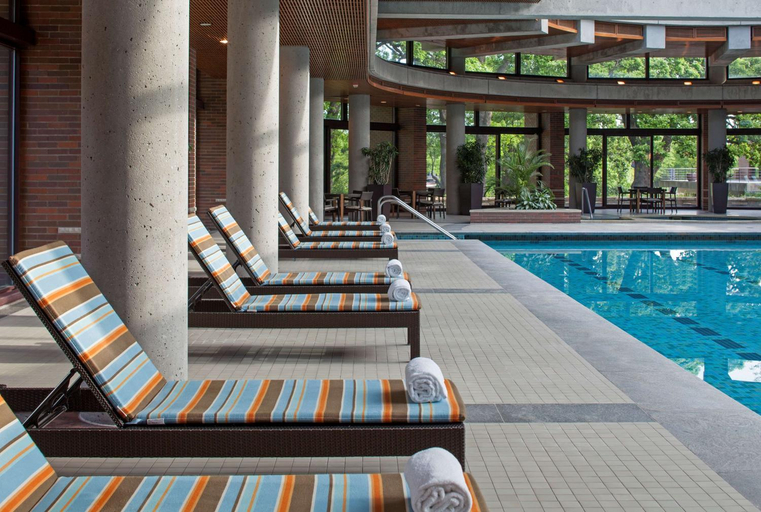 Sport & Beauty, Hyatt Lodge Oak Brook Chicago, Dupage