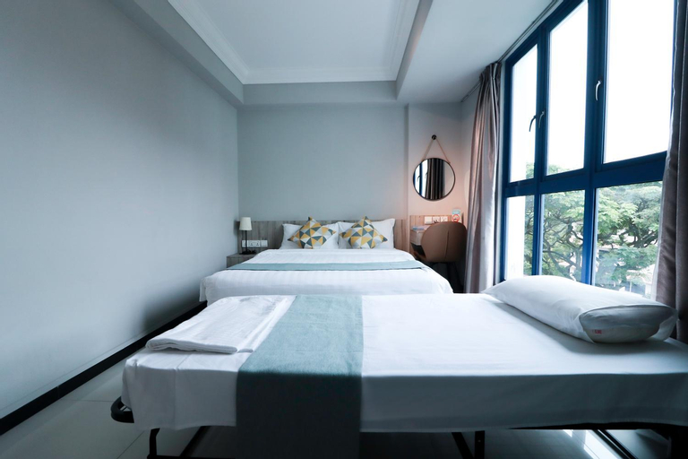Bedroom 12