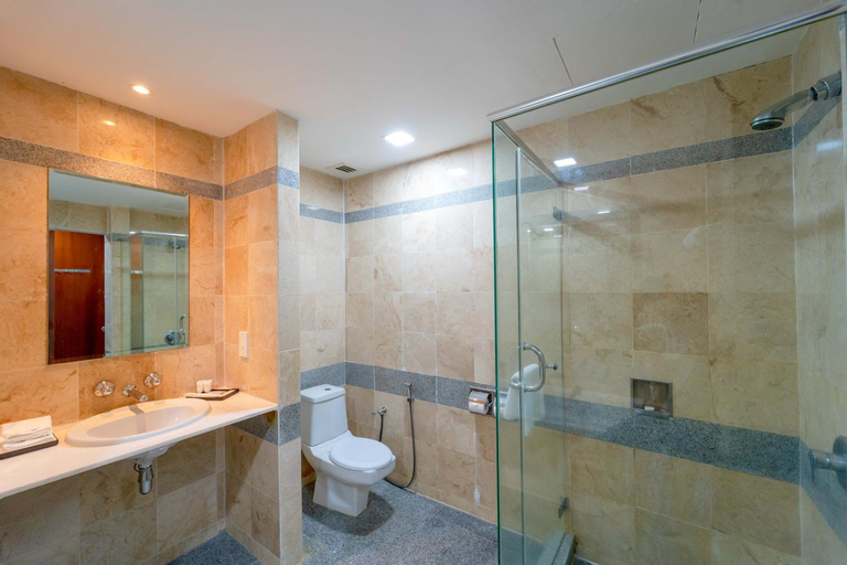 Bathroom 8