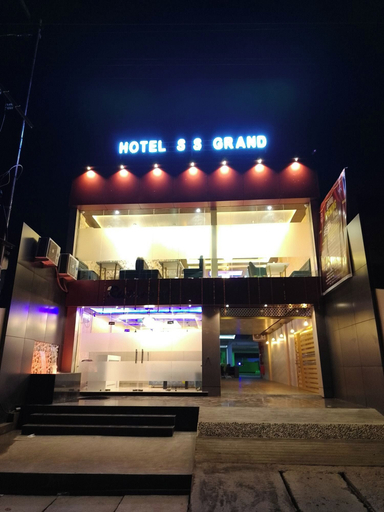 Exterior & Views 2, Hotel SS Grand & Multicuisine Restaurant, Mirzapur