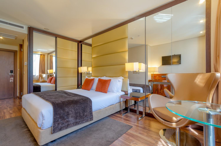 Bedroom 21