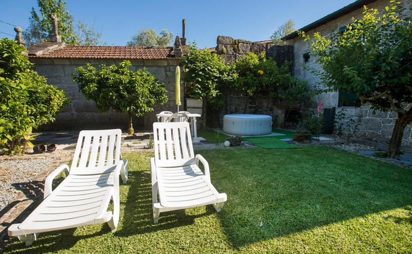 Others 5, Casa Pereira, Terras de Bouro