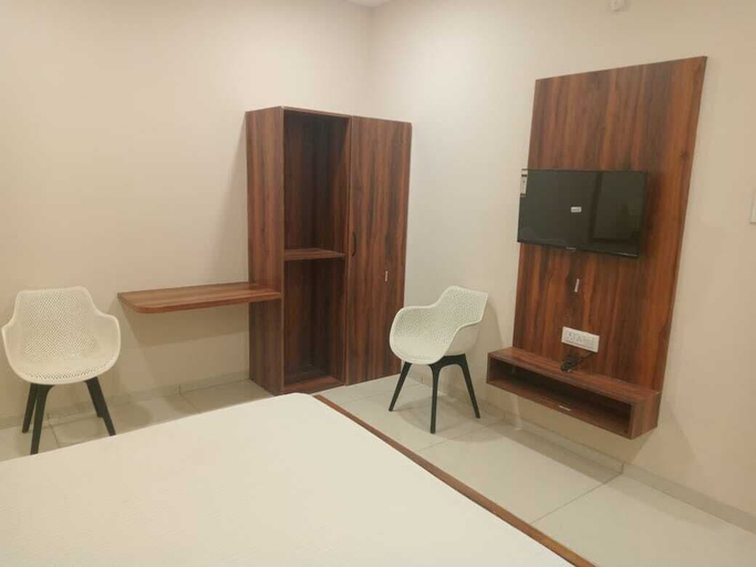 Bedroom 4, Vaatsalya Rooms, Indore