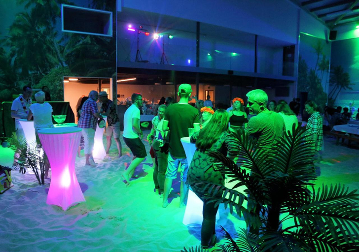 BeachIN - Sport, Events, Hotel, Restaurant, Bar, Erlach