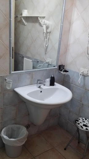 Bathroom 4, Hotel Tabby, Olbia-Tempio