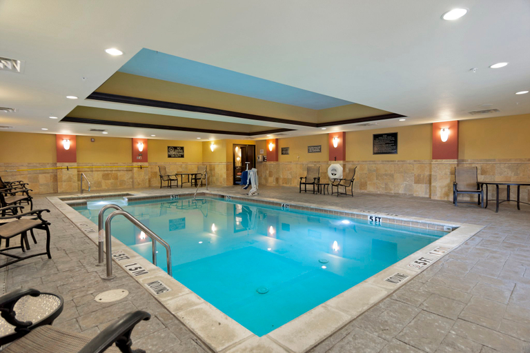 Sport & Beauty 5, Holiday Inn Express & Suites DFW WEST - HURST by IHG, Tarrant
