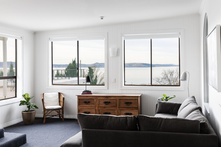 Others 4, Battery Point Manor, Hobart