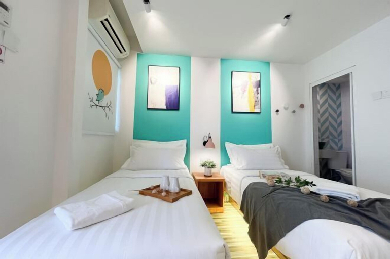 Bedroom 25
