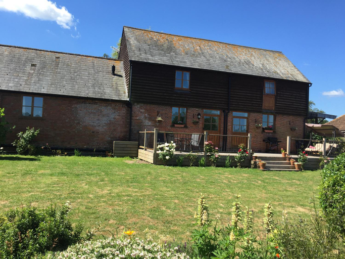 Others 3, Barons Granary, East Sussex