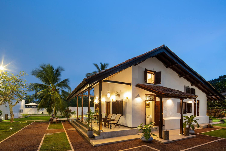 Others 4, Villa Madagala Kanda, Galle Four Gravets