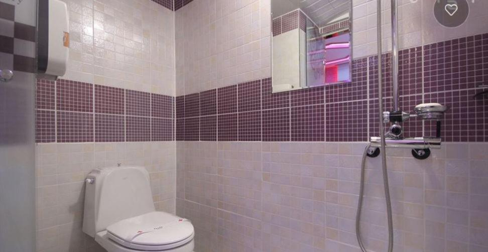 Bathroom 5, Jinju GnG Motel, Jinju