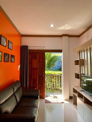 Others 2, 365 Place Maikhao, Pulau Phuket