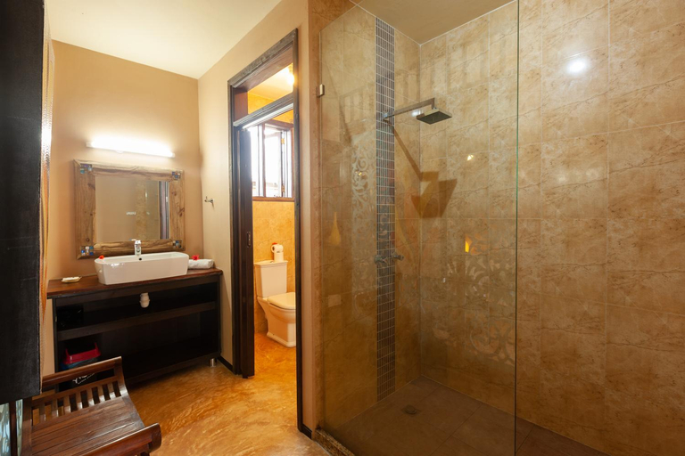 Bathroom 5, Villa Des Alizes