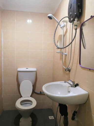 Bathroom 8