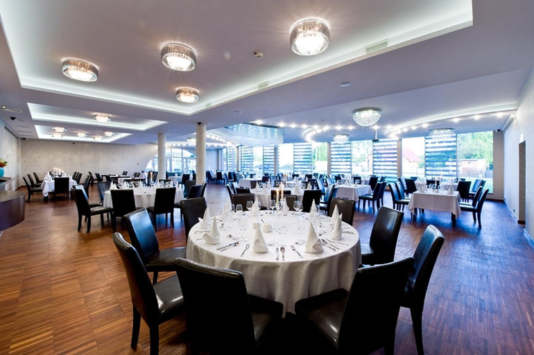 Food & Drinks 5, Hotel Symfonia Osjakow, Wieluń