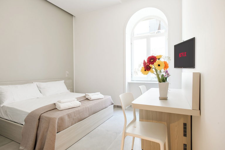 Bedroom 3, Lux Caracciolo, Napoli