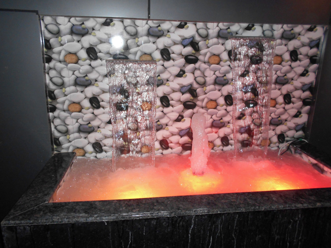 Bathroom 4, Hotel SS Grand & Multicuisine Restaurant, Mirzapur