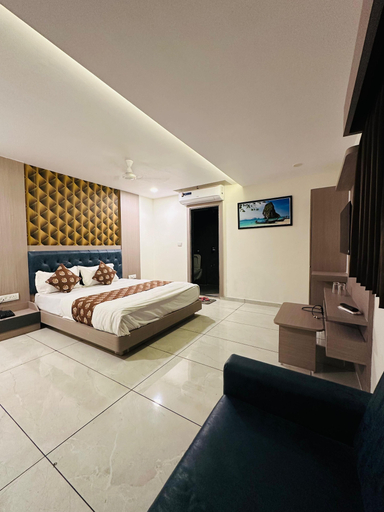 Others 5, Hotel Heritage inn, Vadodara