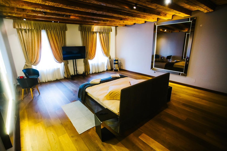 Bedroom 2, Casa Albert Boutique & Restaurant, Brasov
