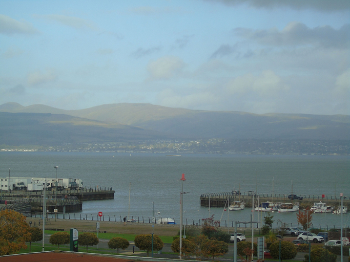 Others 4, Snug - Grian-aig Apartment, Inverclyde