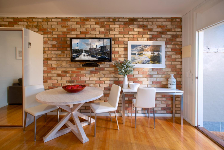 Dining Room 3