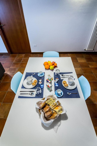 Food & Drinks, Residence Montegrappa, Vicenza