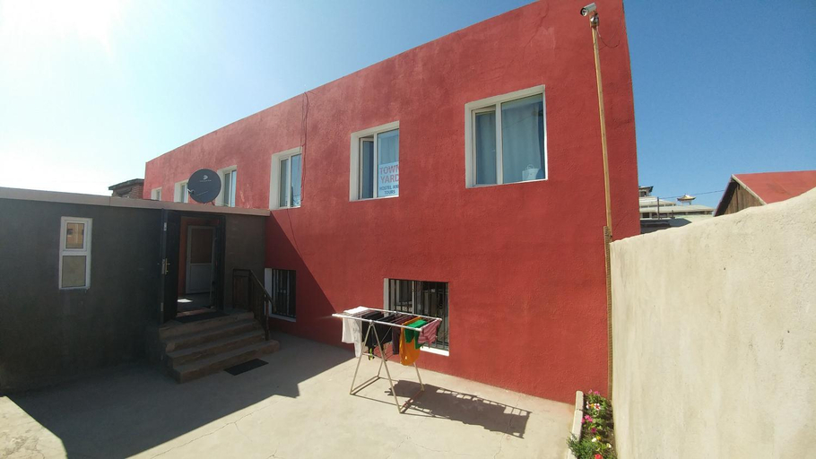 Others 4, Town Yard Hostel, Ulan Bator
