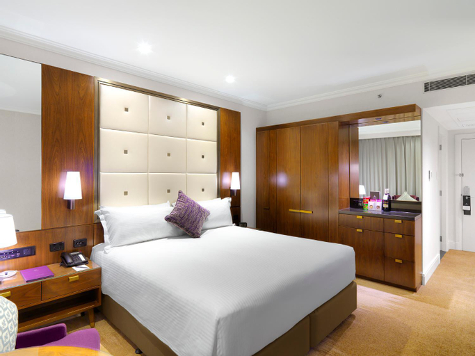 Bedroom 18