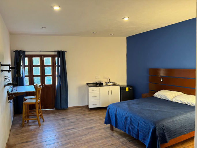 Bedroom 2, Casa El Arte De Frida, Allende