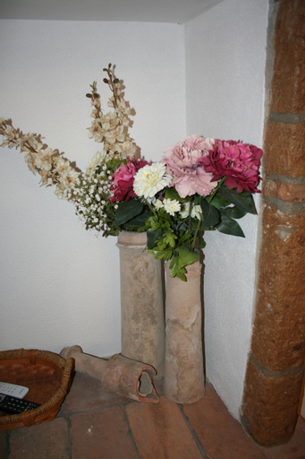 Others 3, Appartamenti Urbevetus, Terni