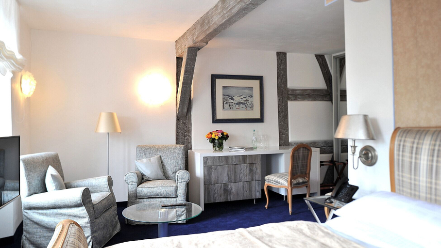 Bedroom 4, Schlosshotel Betzenstein, Bayreuth