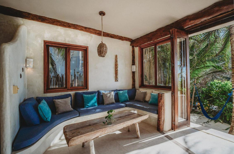5, Beautiful house on beach zone Tulum, Cozumel
